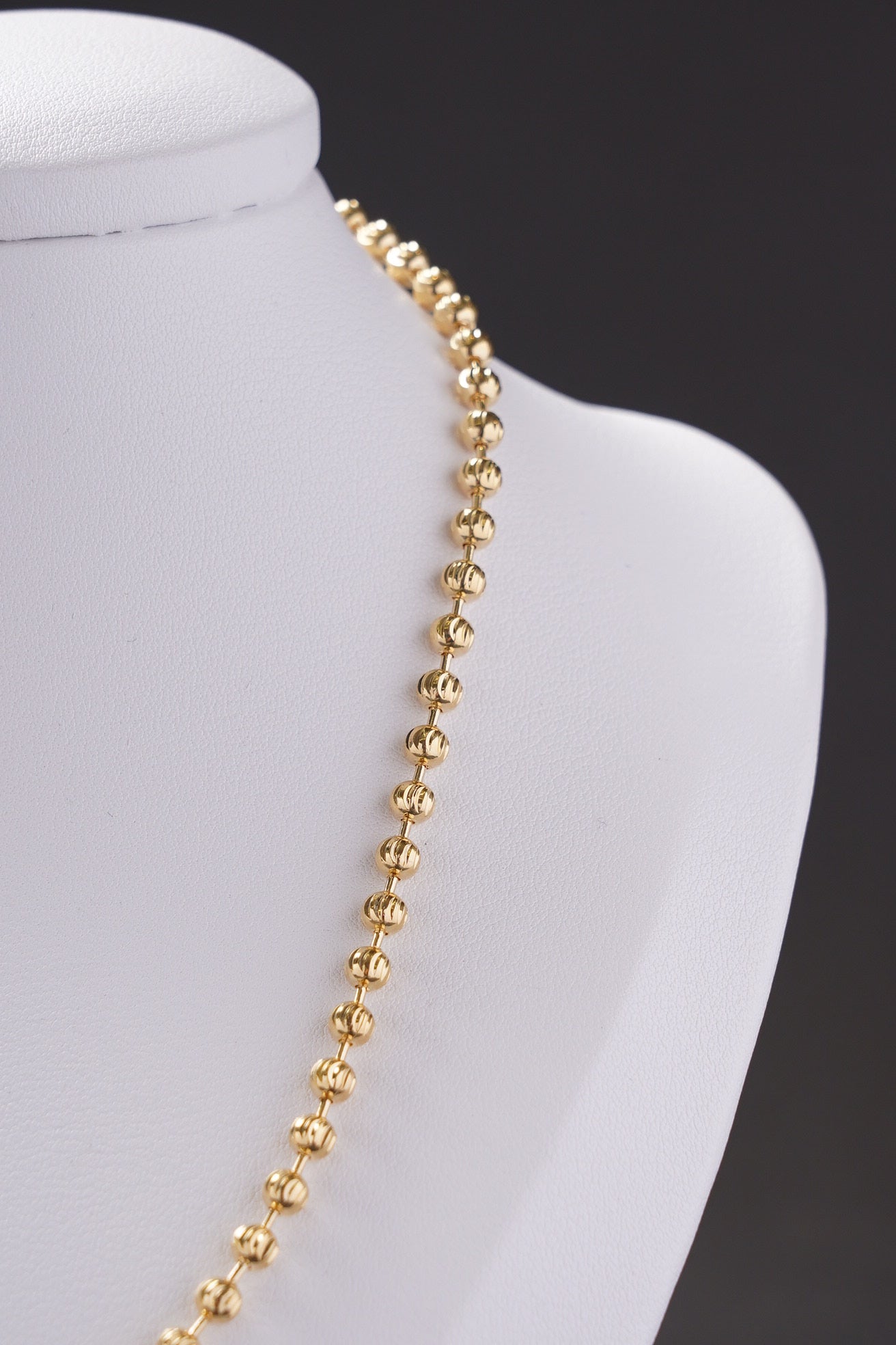 cadena militar diamantada