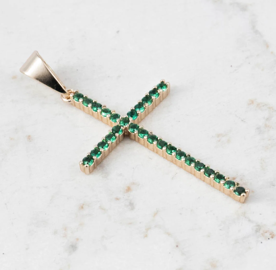Dije cruz esmeralda